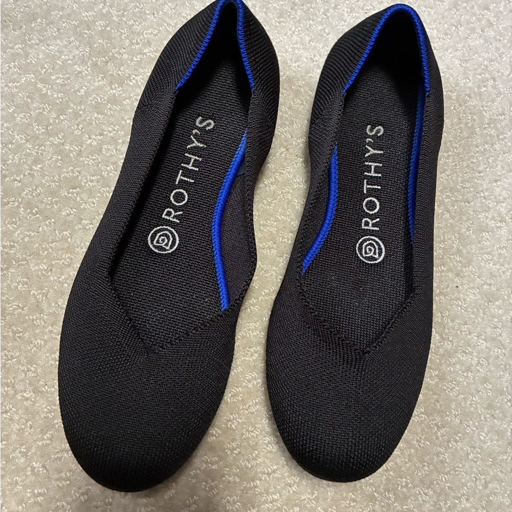 Rothy's Women's Black and Blue Flats